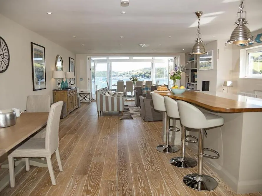Quayside Holiday home