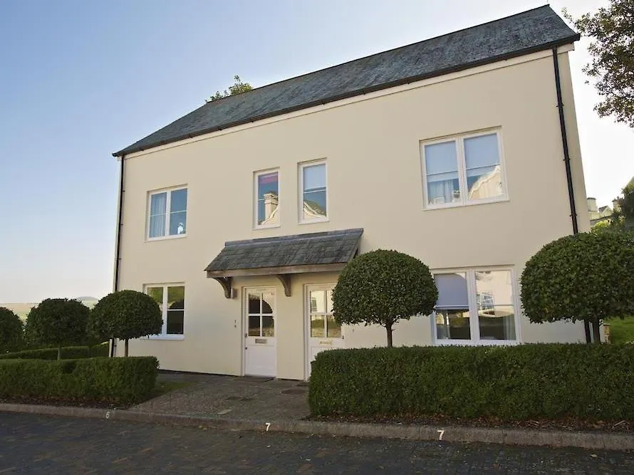 1 Combehaven Salcombe