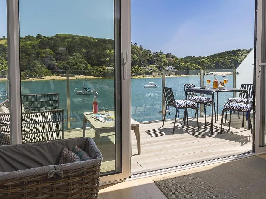 8, Estura Holiday home *