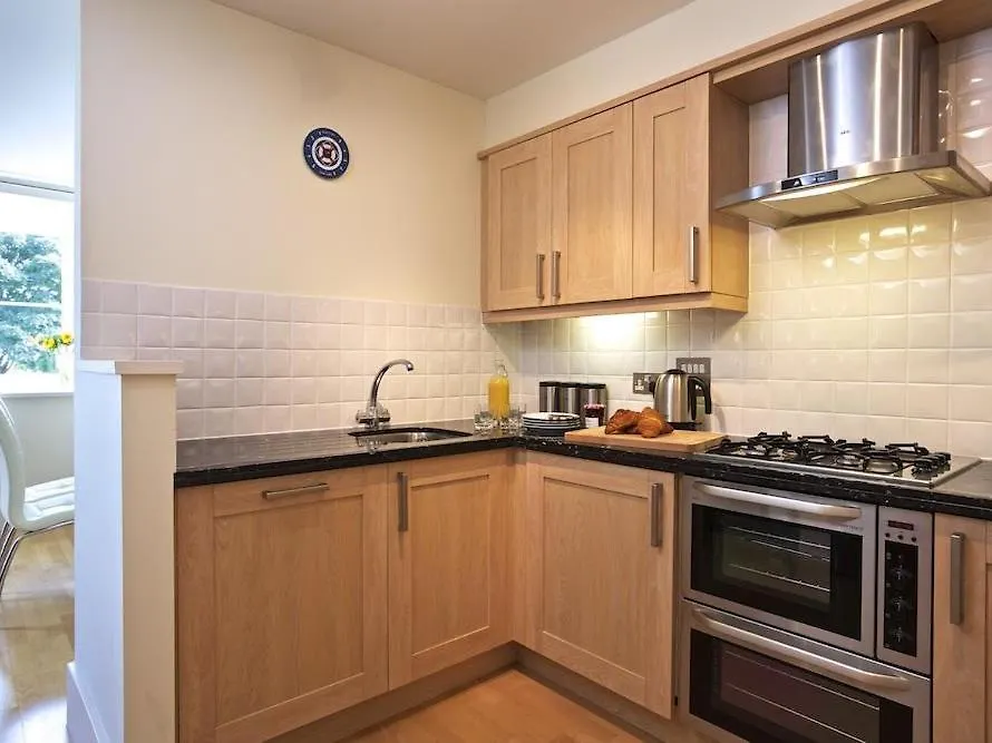 6 Combehaven * Salcombe
