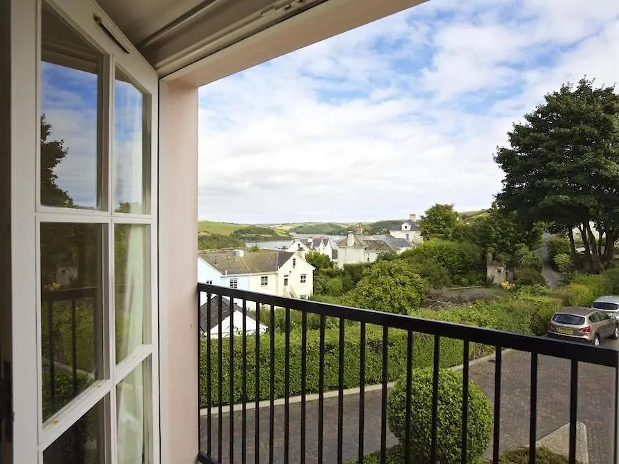 Holiday home 6 Combehaven