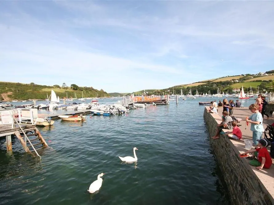 St Leonards Salcombe