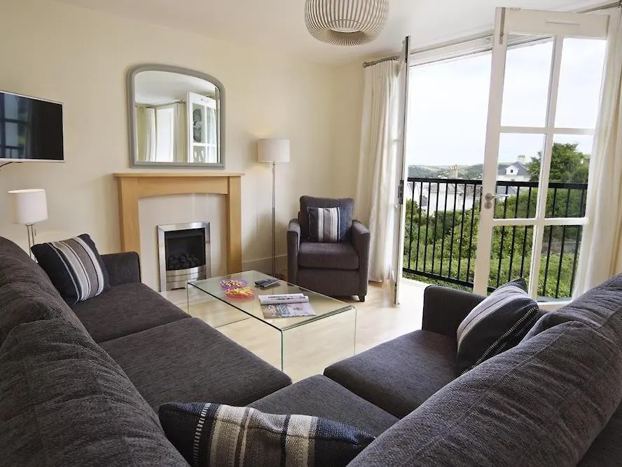 Holiday home 6 Combehaven *