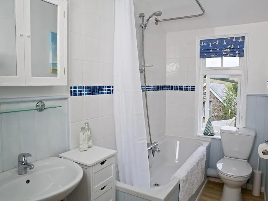 St Leonards * Salcombe