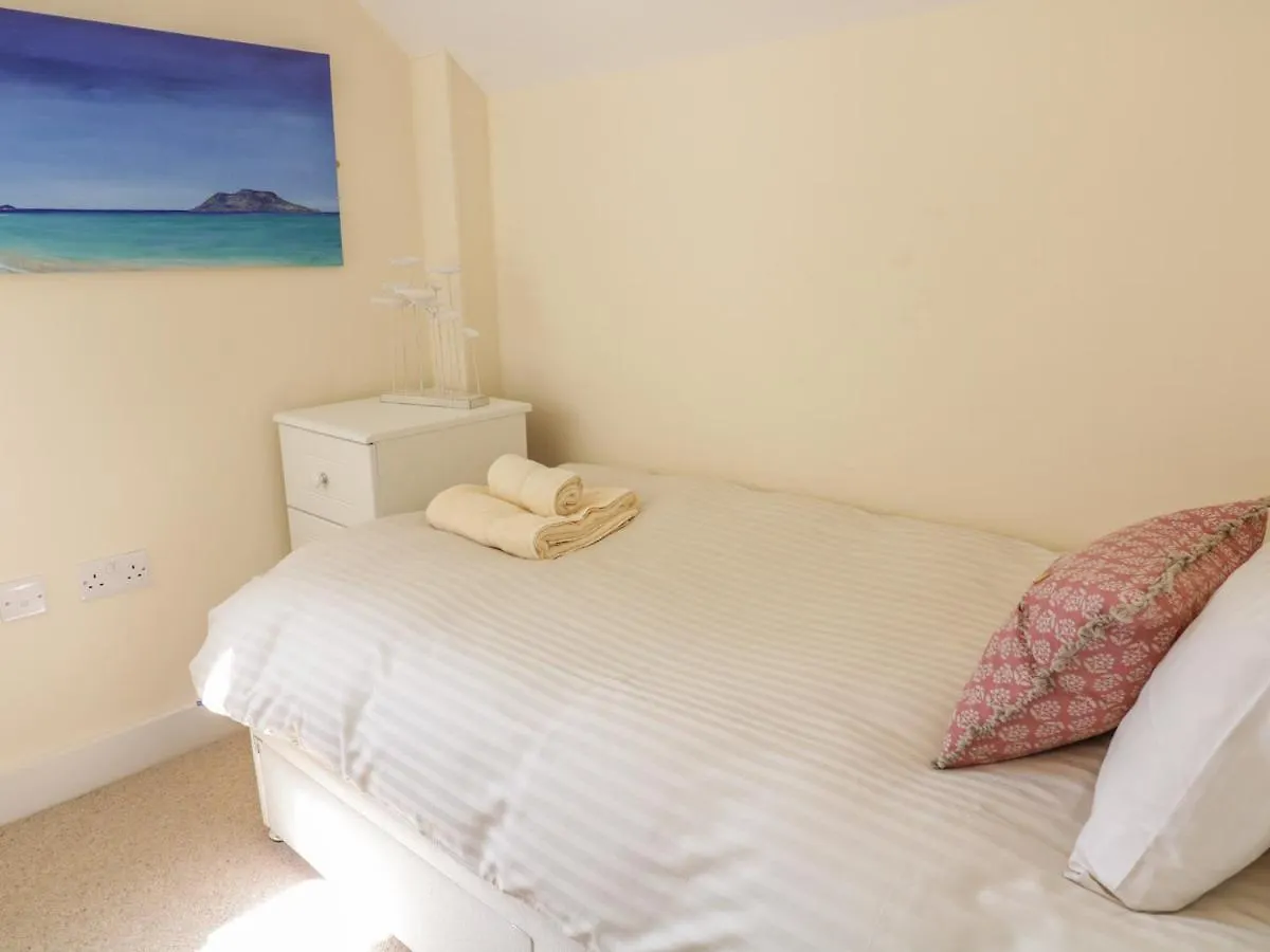 16 Bolt Head * Salcombe