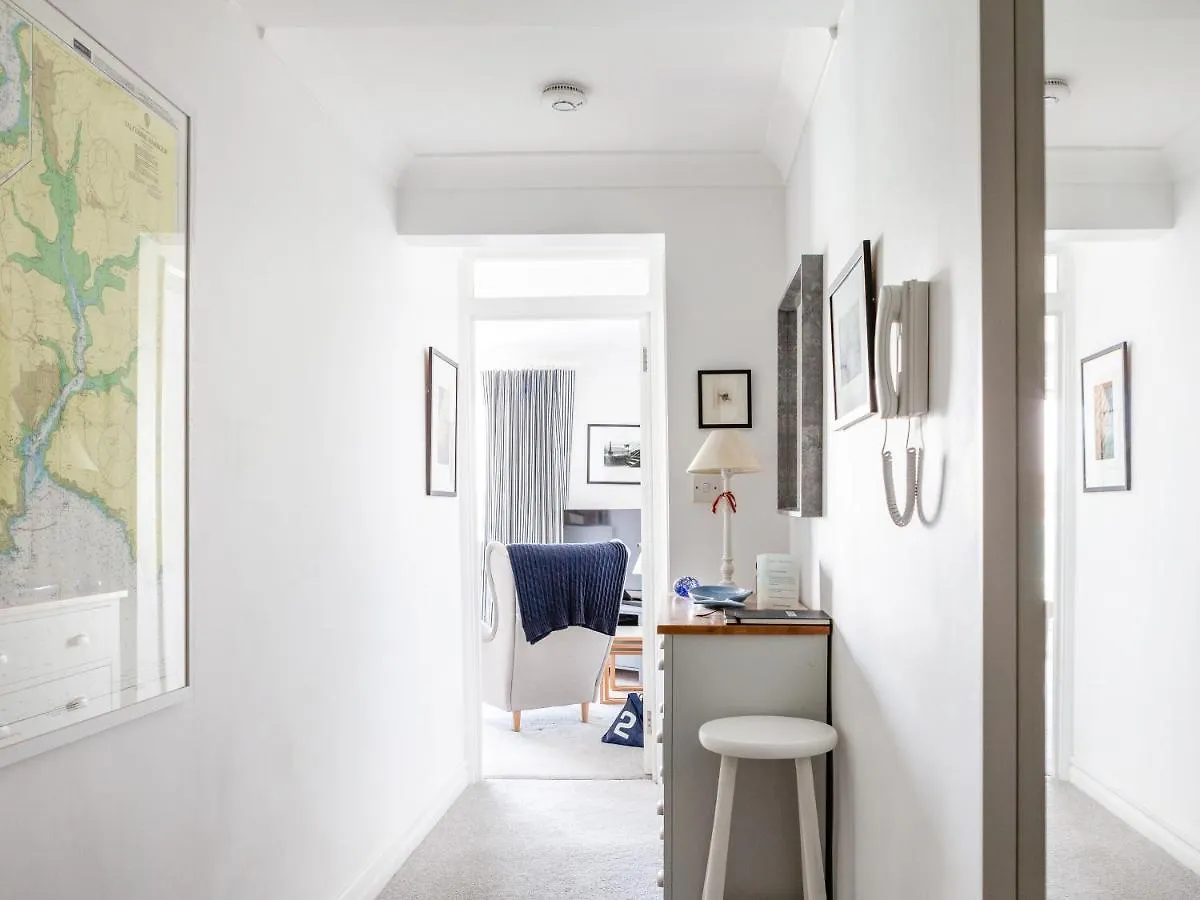 32 The Apartment Salcombe