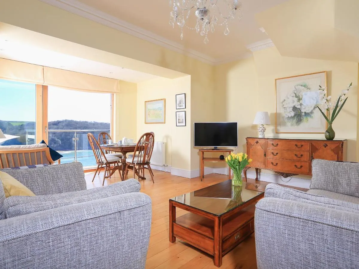 Holiday home 2 Channel View *
