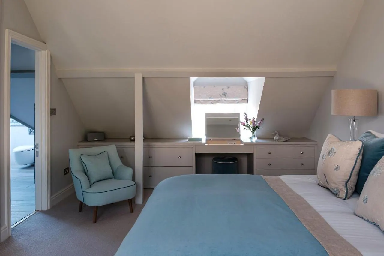 Watch Hill Holiday home