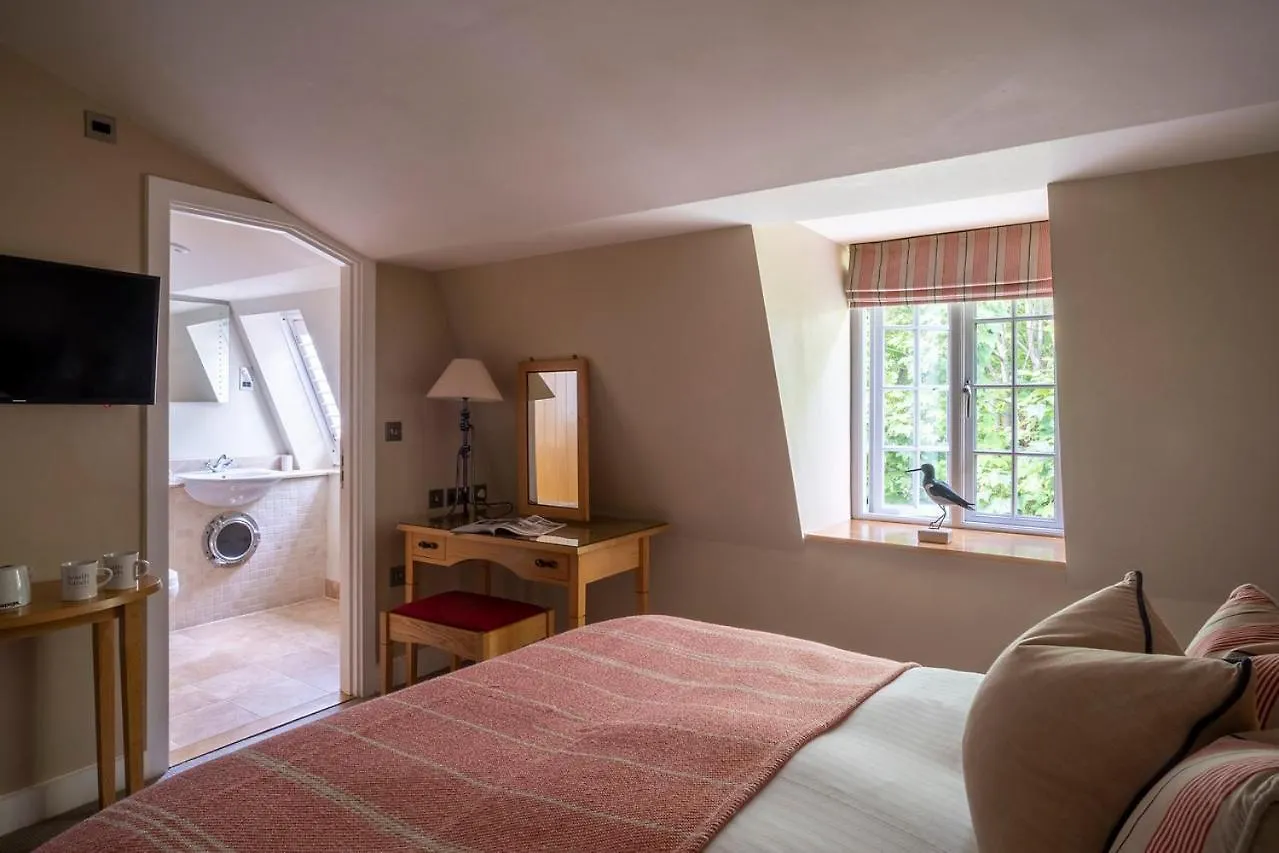 South Sands 4* Salcombe