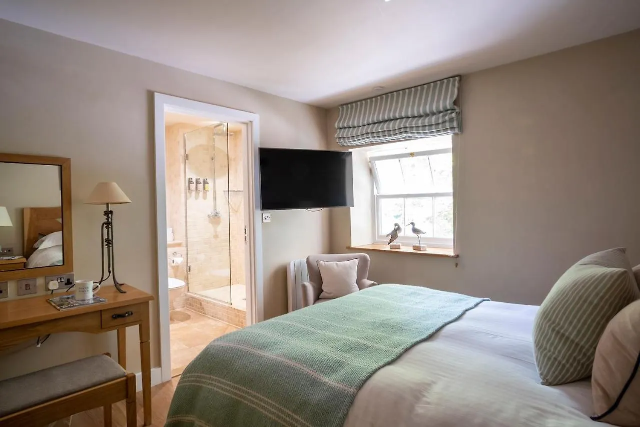 South Sands Hotel
