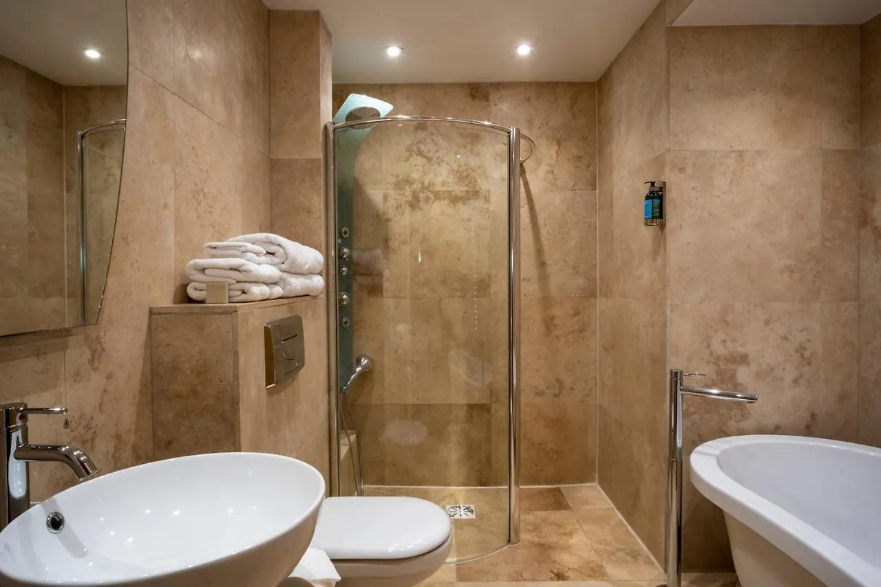 Hotel South Sands 4*