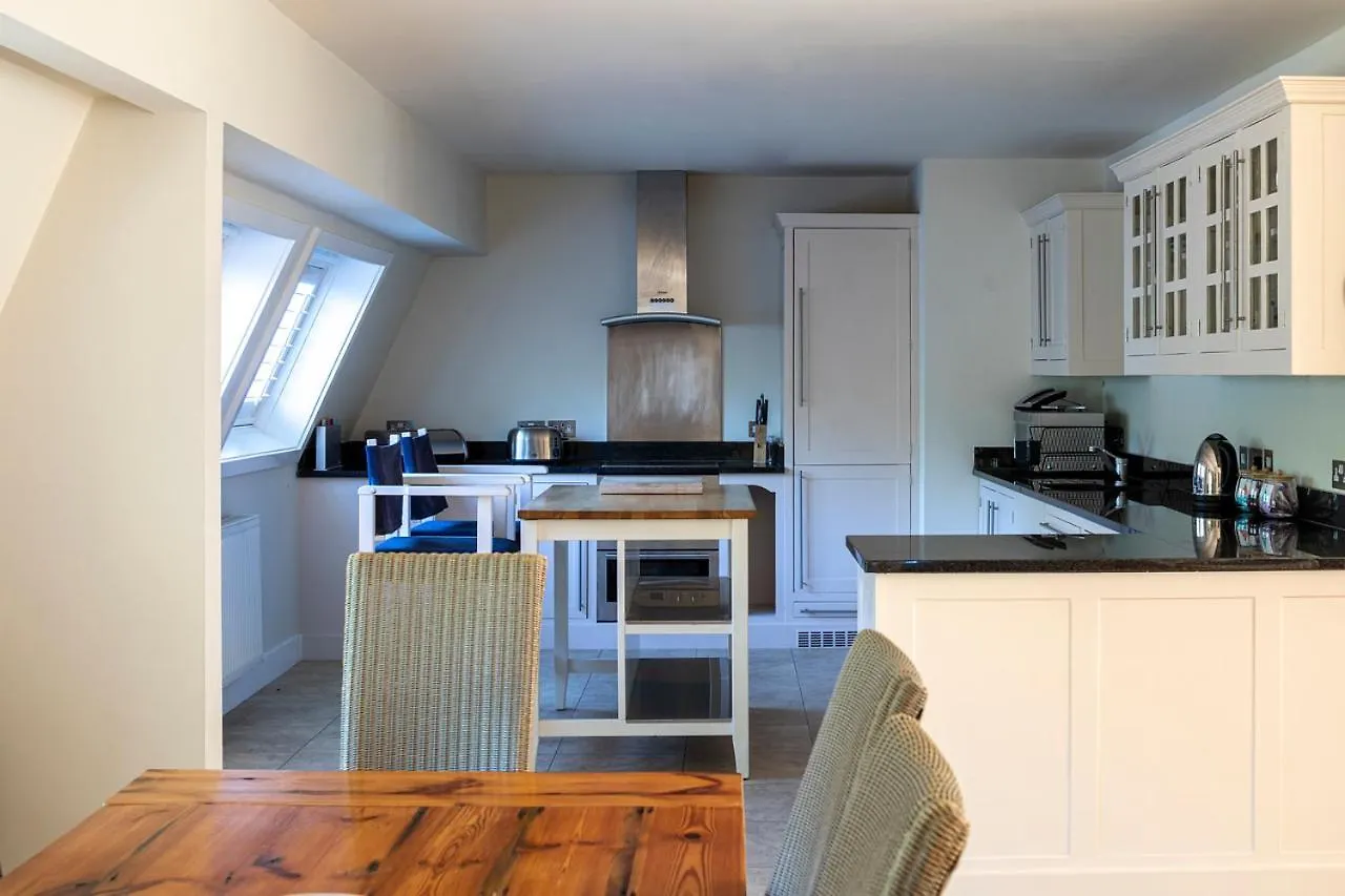 South Sands 4* Salcombe