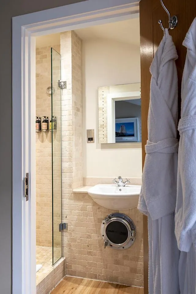 South Sands 4* Salcombe