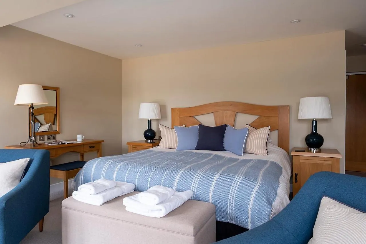 South Sands Hotel 4*