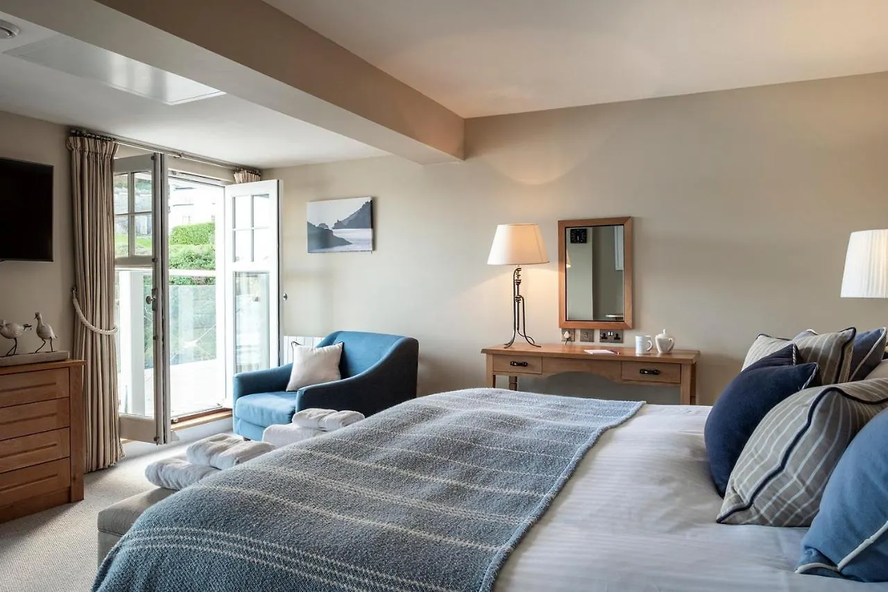 South Sands Hotel 4*