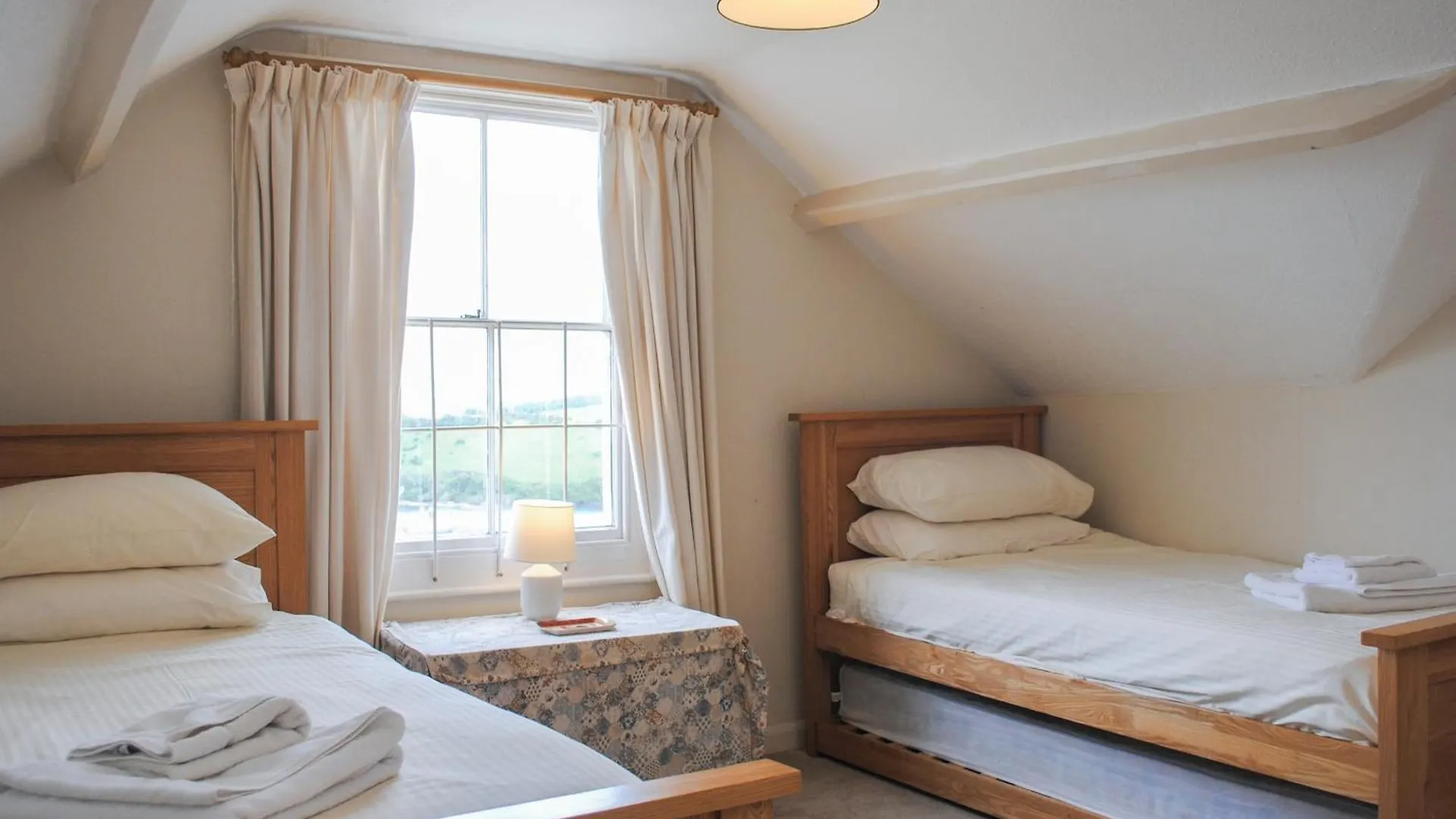 7 Glenthorne House Salcombe