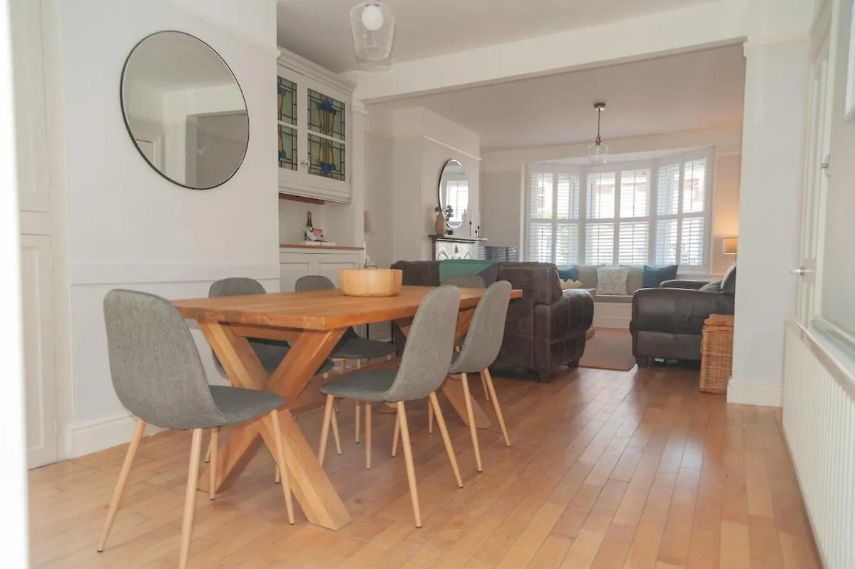 Holiday home Stylish Coastal 3 Bed Haven - Close To Town Salcombe