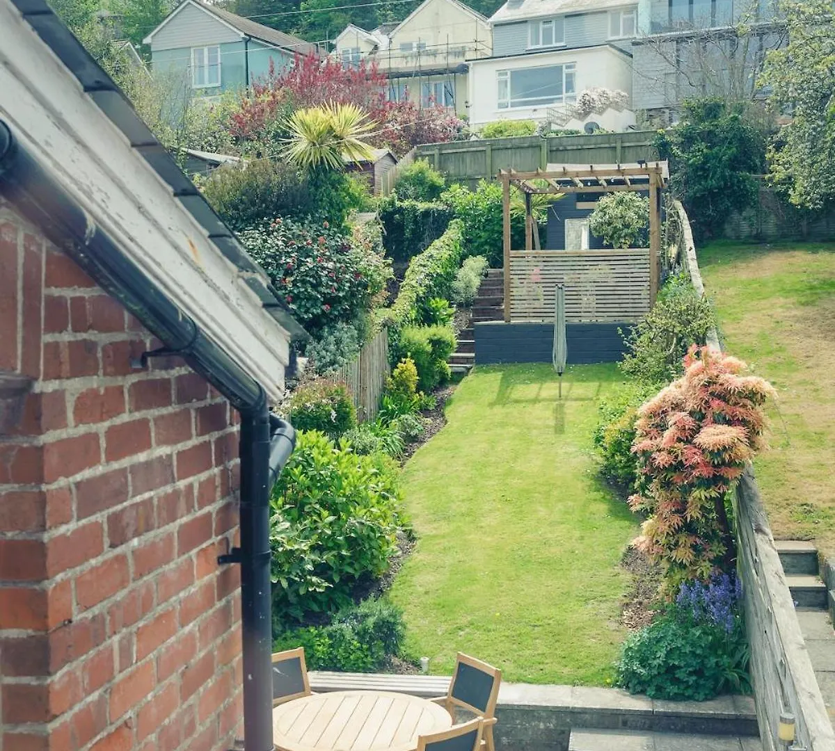 Stylish Coastal 3 Bed Haven - Close To Town Salcombe