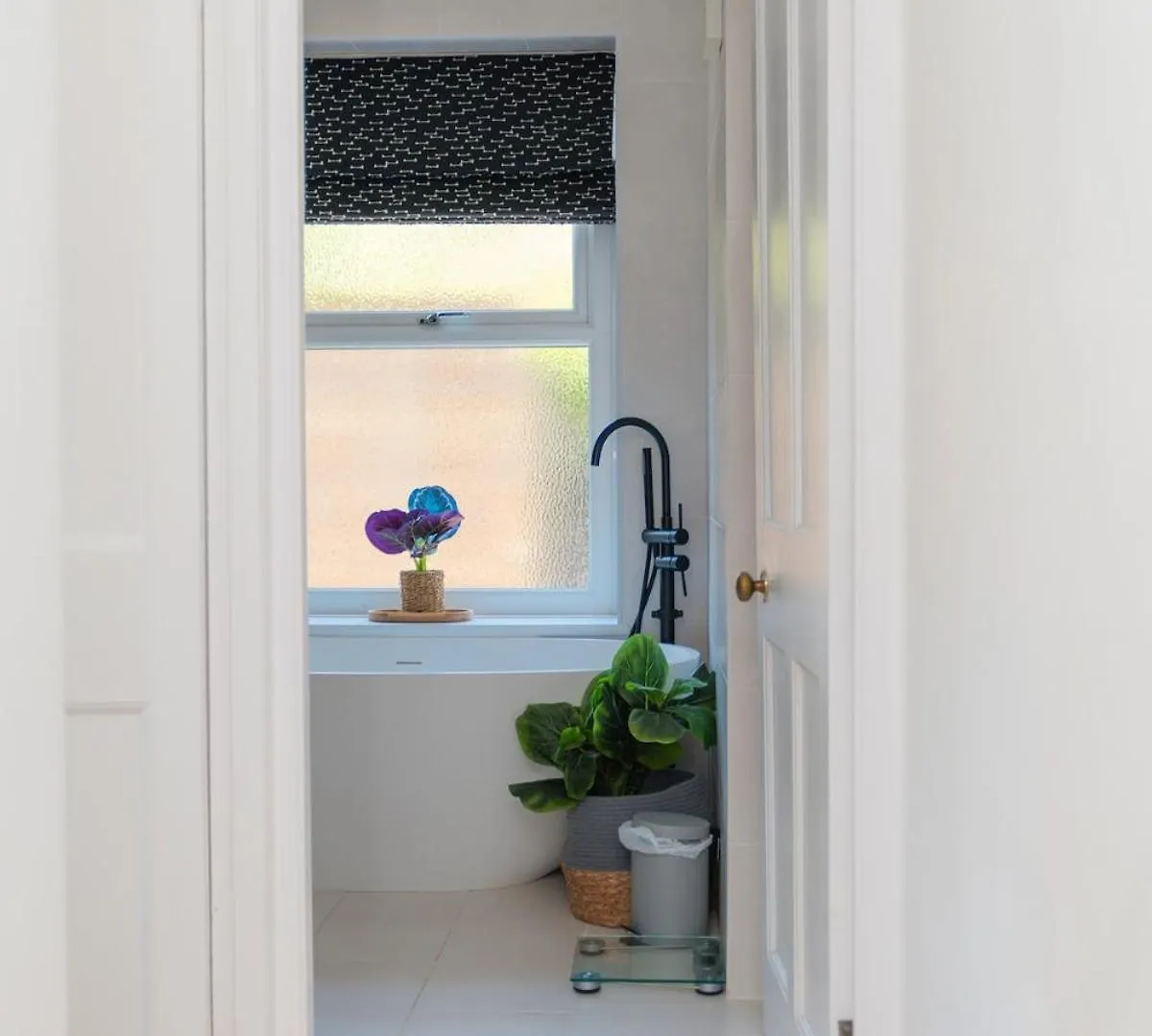 Holiday home Stylish Coastal Living - Prime Location, Garden And Parking