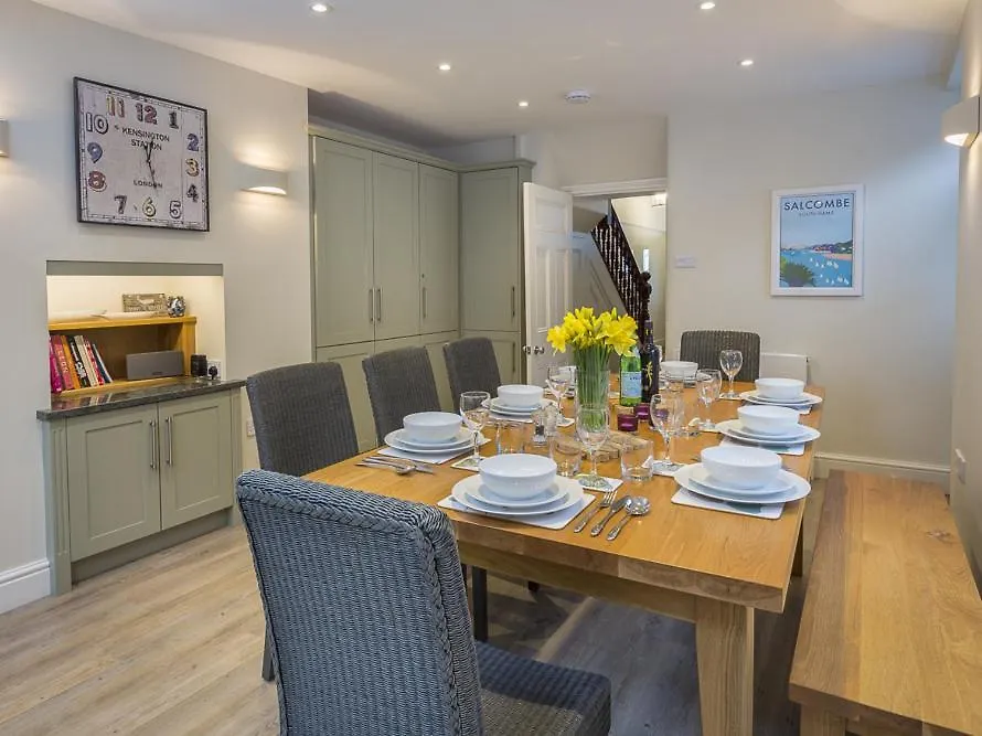 Holiday home Leylands